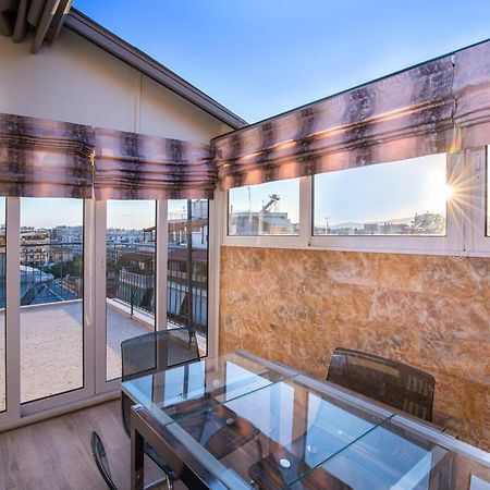 Cosy Apartment With Terrace Near Metro Station Aten Exteriör bild